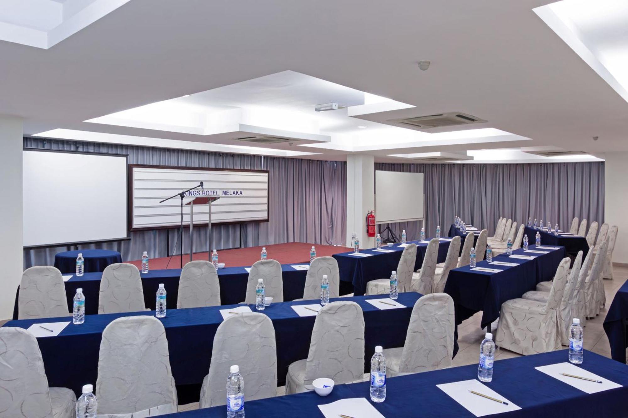 Kings Hotel Melaka Zewnętrze zdjęcie