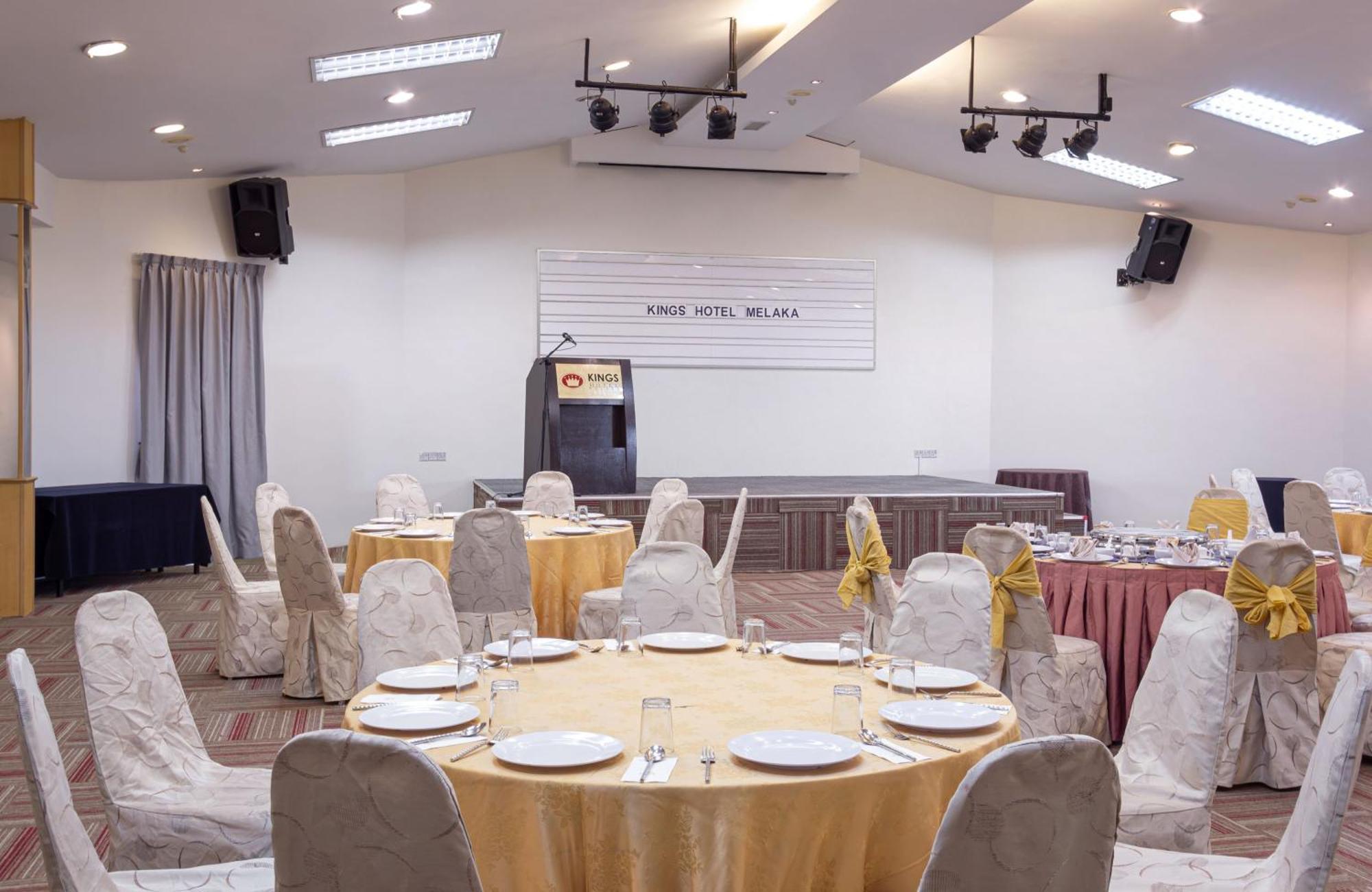 Kings Hotel Melaka Zewnętrze zdjęcie
