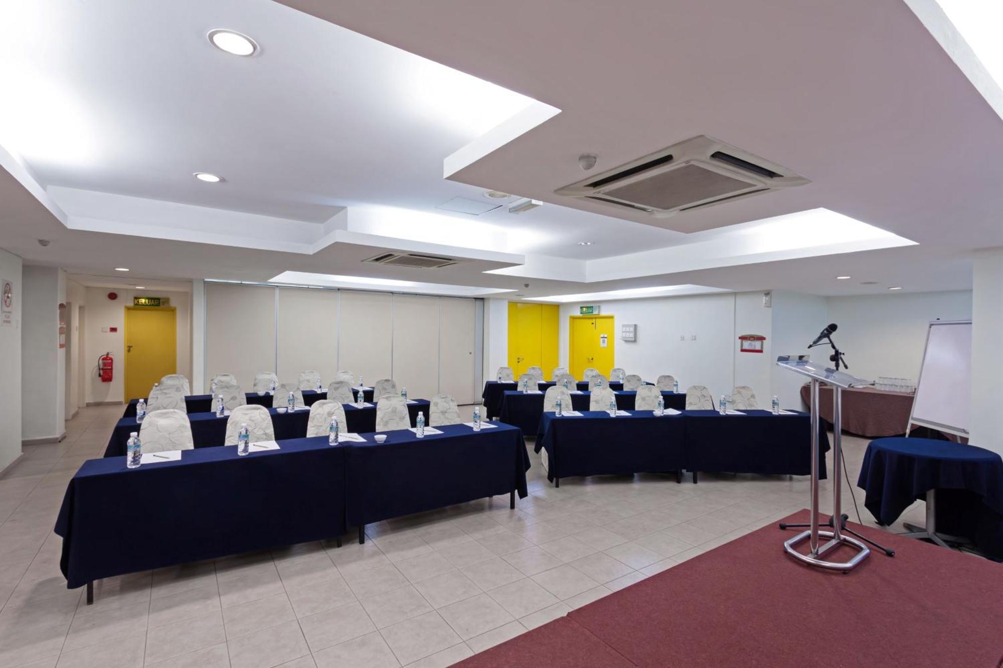Kings Hotel Melaka Zewnętrze zdjęcie