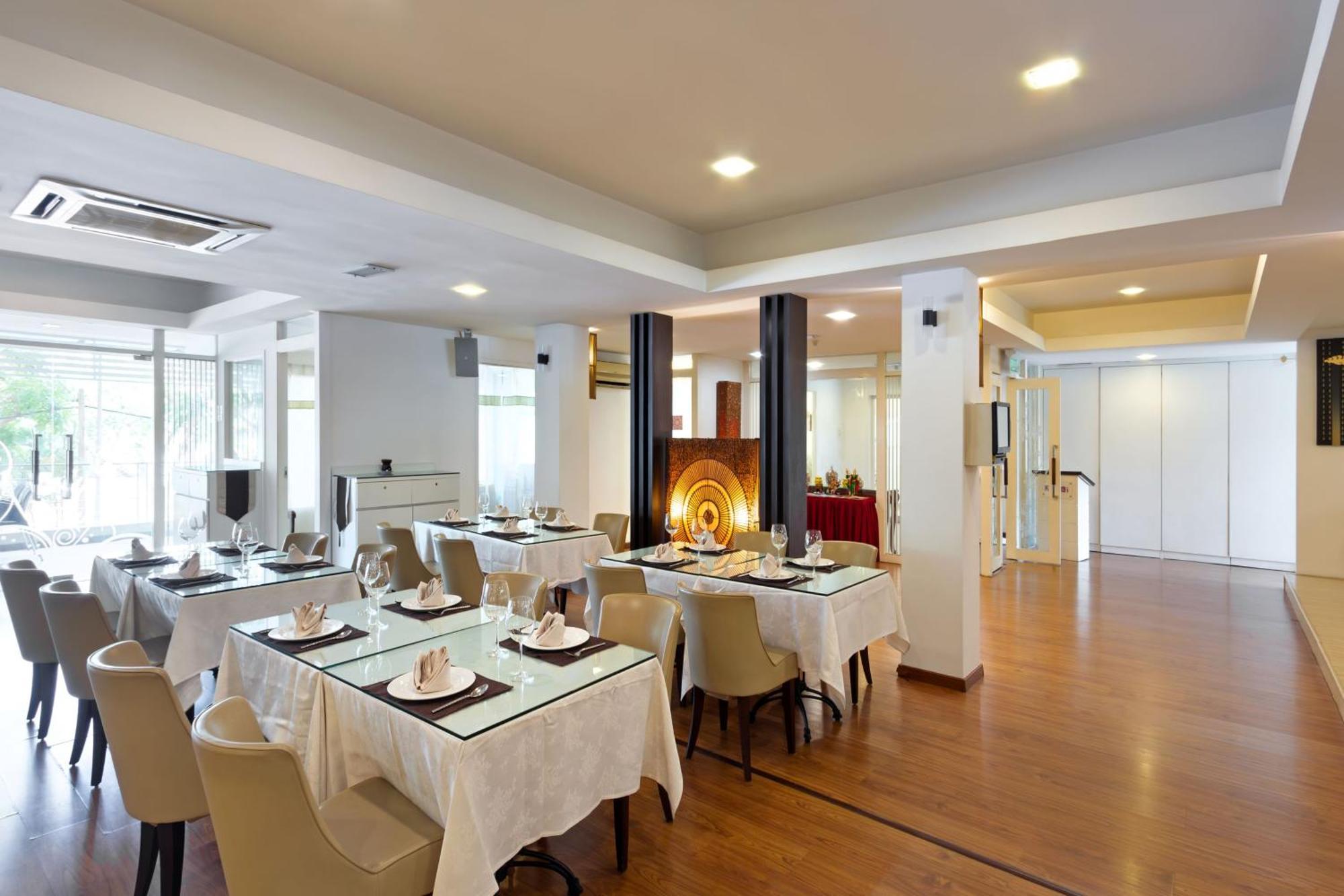 Kings Hotel Melaka Zewnętrze zdjęcie