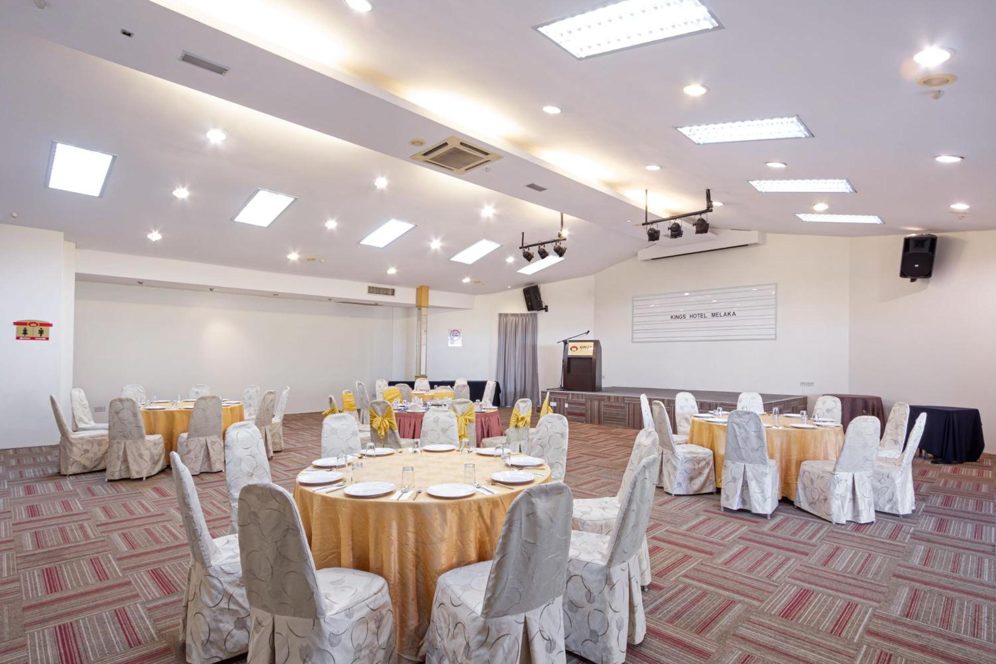 Kings Hotel Melaka Zewnętrze zdjęcie