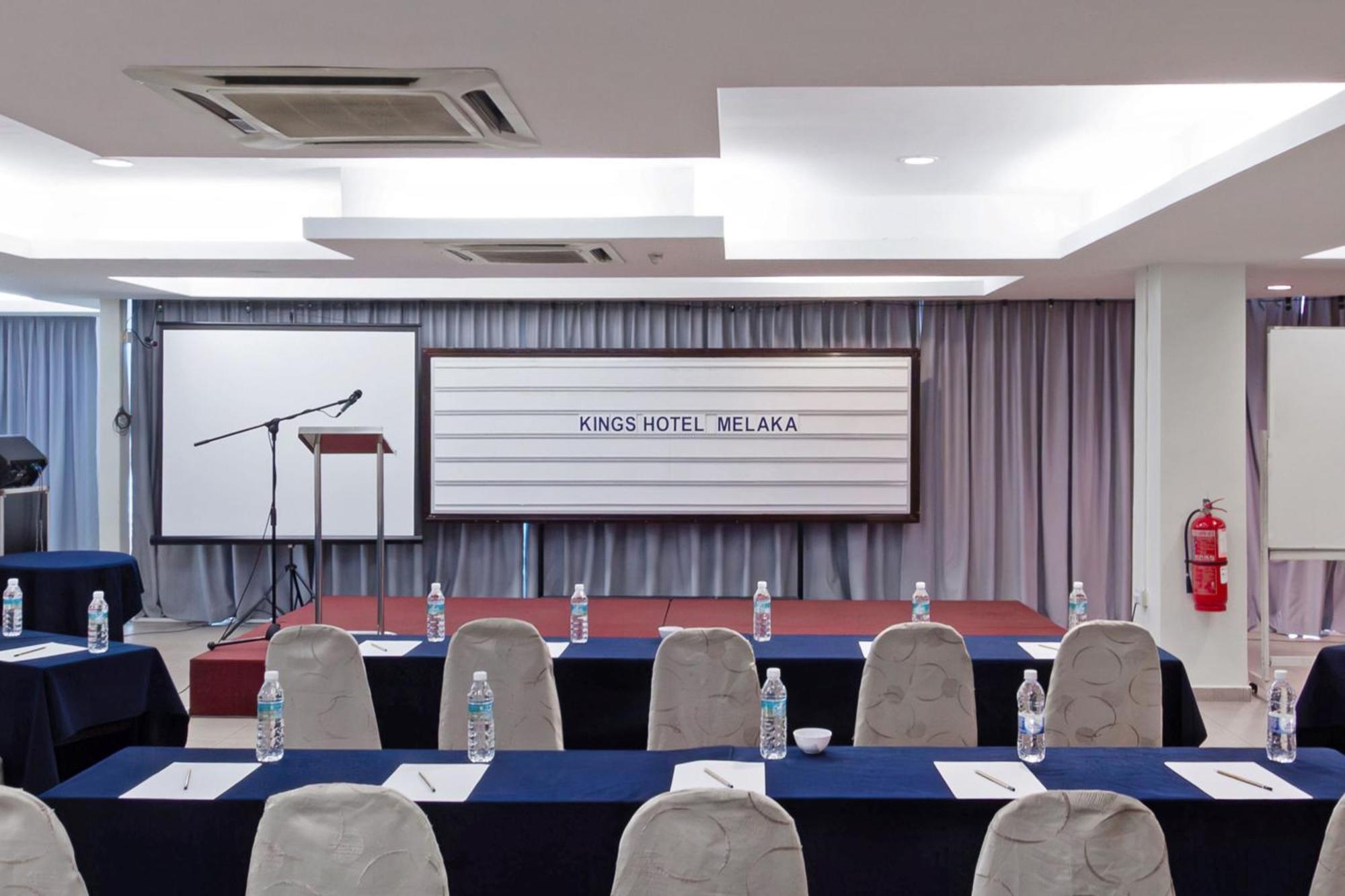 Kings Hotel Melaka Zewnętrze zdjęcie