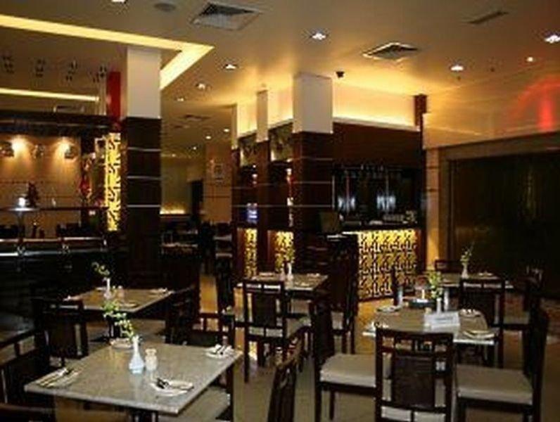 Kings Hotel Melaka Zewnętrze zdjęcie